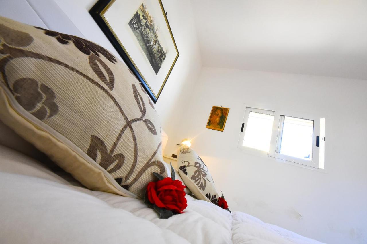 Villa Loriand Depandance Gallipolli Exteriör bild