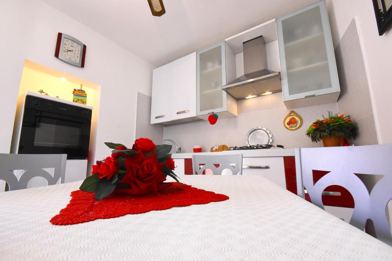 Villa Loriand Depandance Gallipolli Exteriör bild