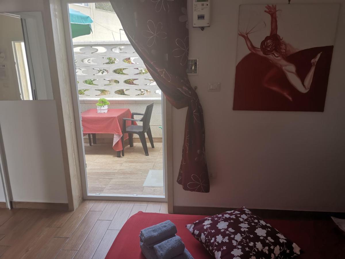 Villa Loriand Depandance Gallipolli Exteriör bild
